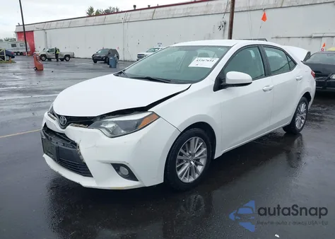 2015 Toyota Corolla Le Plus z USA, uszkodzony, nr VIN 2T1BURHE2FC328598